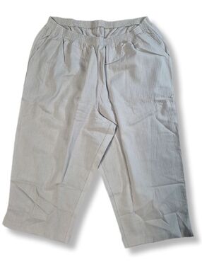 BocaBay Women's Khaki Relaxed Fit Capri Pants Size 36